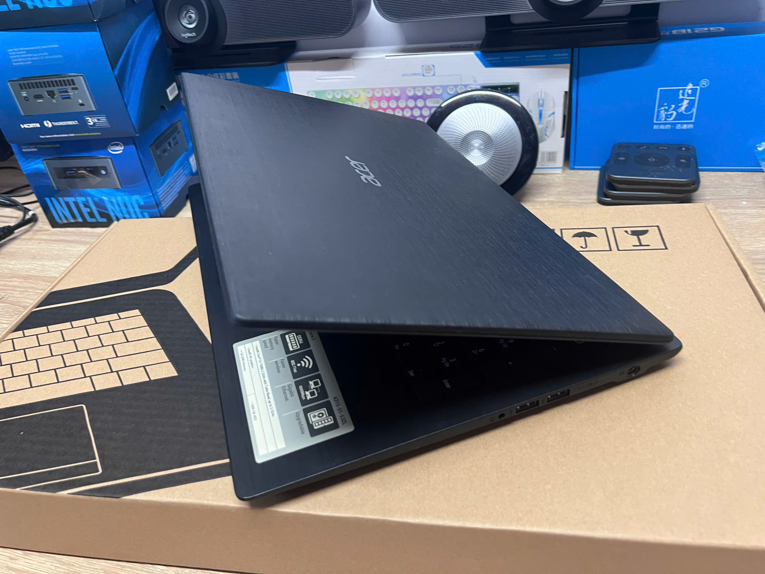 Acer A315-51| i5-7200U| 8GB RAM| 256GB SSD| 15.6″ FHD