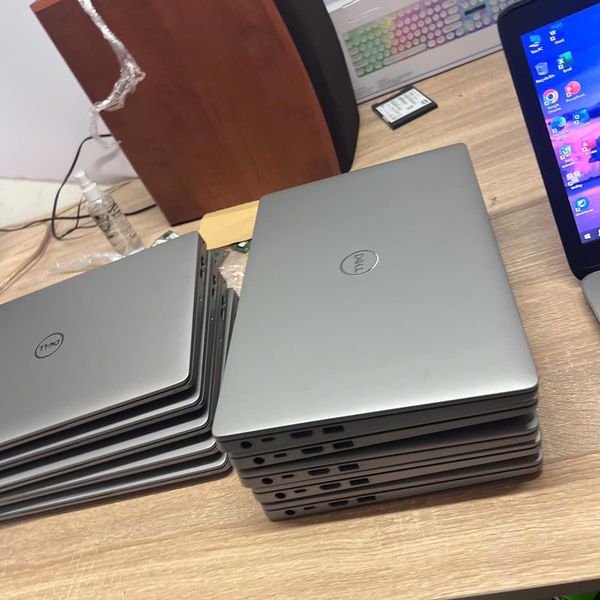 Dell Latitude 5410 i5 10310U RAM 8GB SSD 256GB Cảm ứng